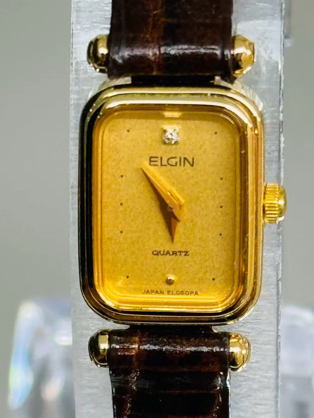 Vintage Elgin Women’s Quartz Watch Gold Tone Rectangular New Battery Runs